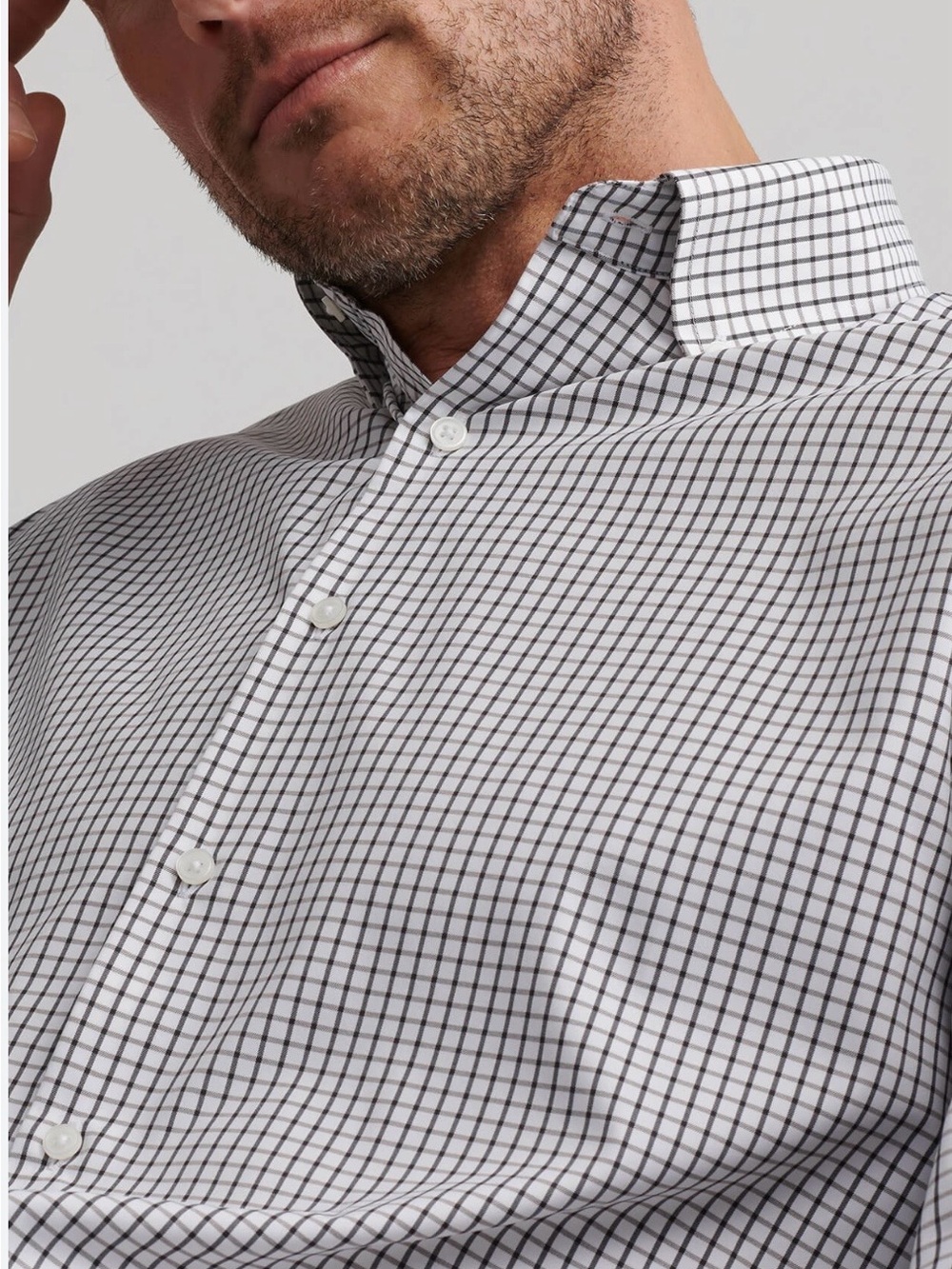 Theory Classic Men’s White Check Button-Down Shirt. Size 15.5